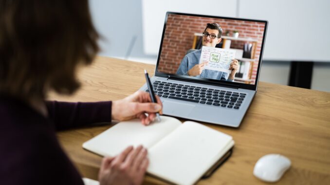 se-former-en-ligne Comment se former en ligne ?